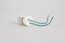 Load image into Gallery viewer, Bajaj Capacitor 2.5 MFD – Pack of 5 | 440V AC Motor Start Capacitor