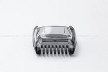 Load image into Gallery viewer, Philips Multi Grooming Detail and Eyebrow comb for QG3335 QG3337 QG3356 QG3360 QG3362 QG3364 QG3371 QG3372 QG3387 QG3390